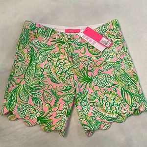 NWT Lilly Pulitzer Scalloped Hem Shorts Size 2